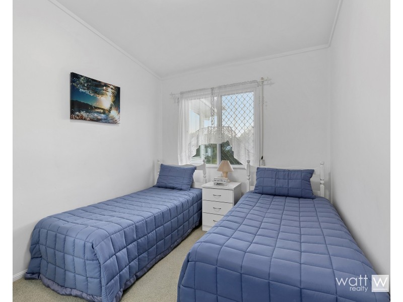 13 Dalkeith Street, Chermside West QLD 4032