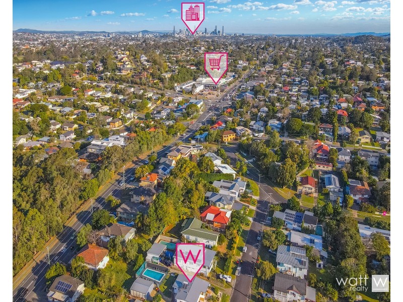 13 Dalkeith Street, Chermside West QLD 4032