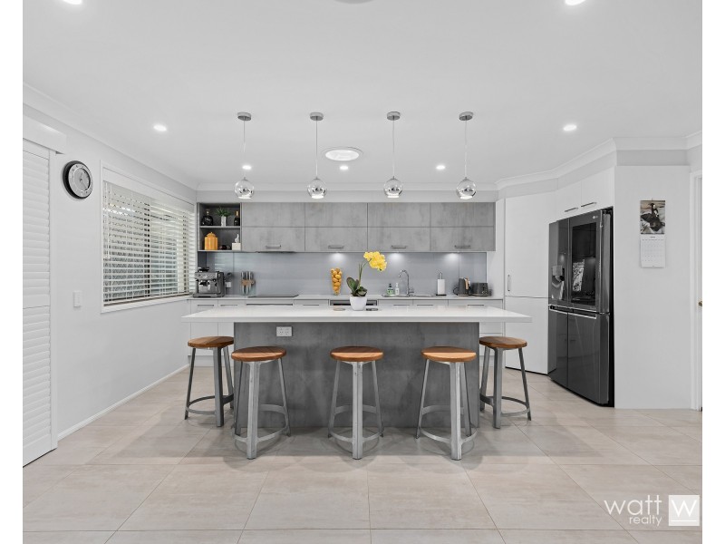 3/9 Lavender Place, Fitzgibbon QLD 4018