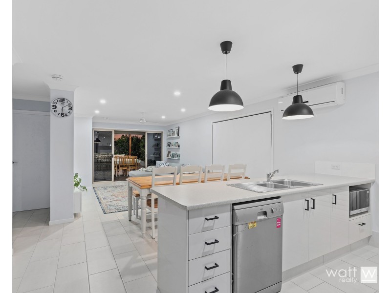 86 Nutmeg Drive, Griffin QLD 4503