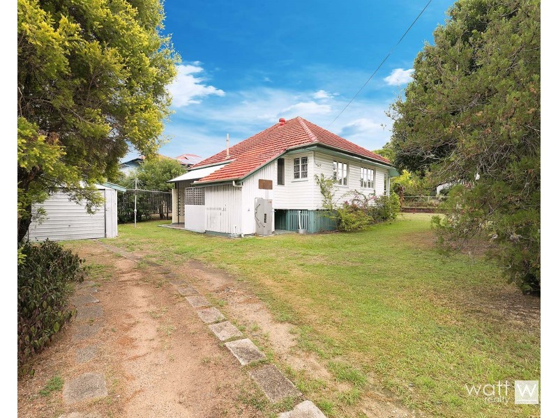 55 Unmack Street, Chermside QLD 4032