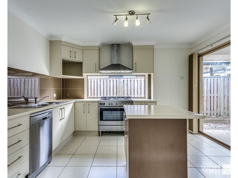 22 Hinchinbrook Avenue, Fitzgibbon QLD 4018