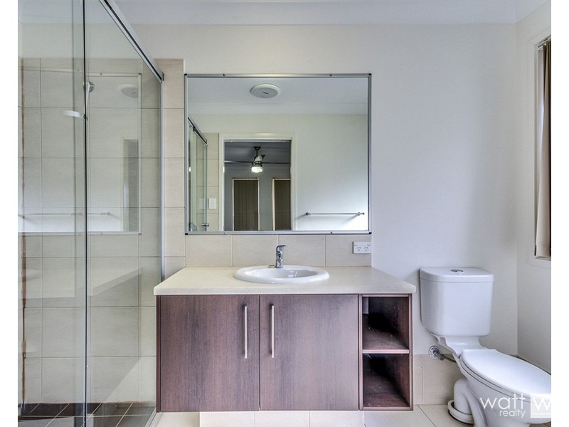 22 Hinchinbrook Avenue, Fitzgibbon QLD 4018