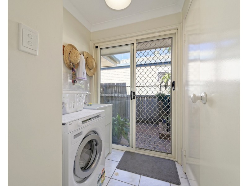 14 Garney Street, Redcliffe QLD 4020