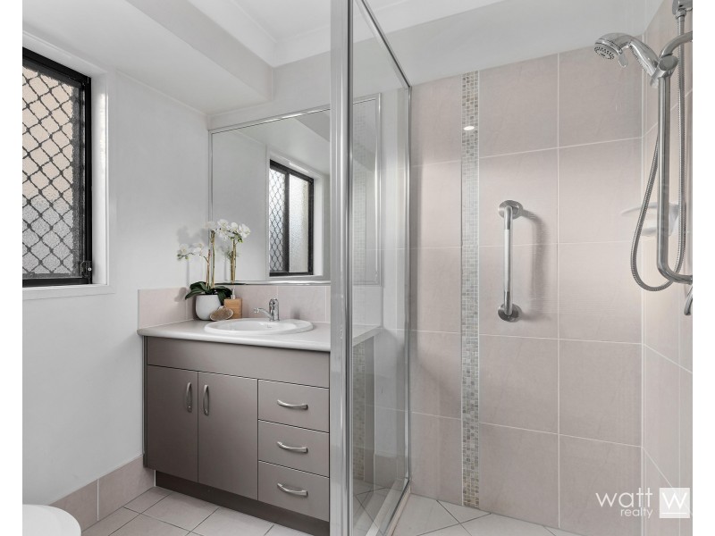 9 Starlight Place, Aspley QLD 4034