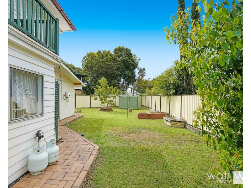 8 Larcombe Street, Zillmere QLD 4034