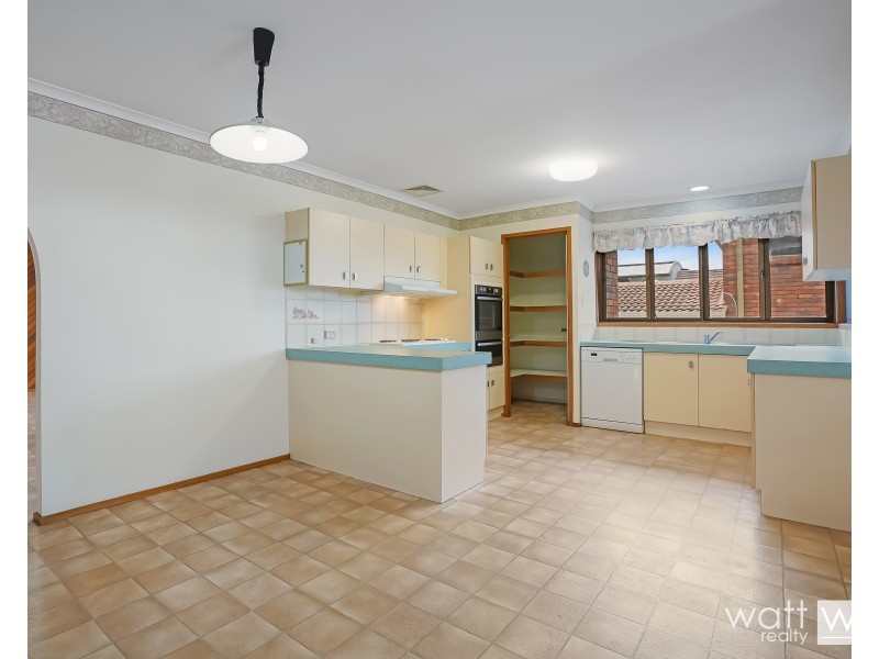 6 Gerry Street, Stafford Heights QLD 4053