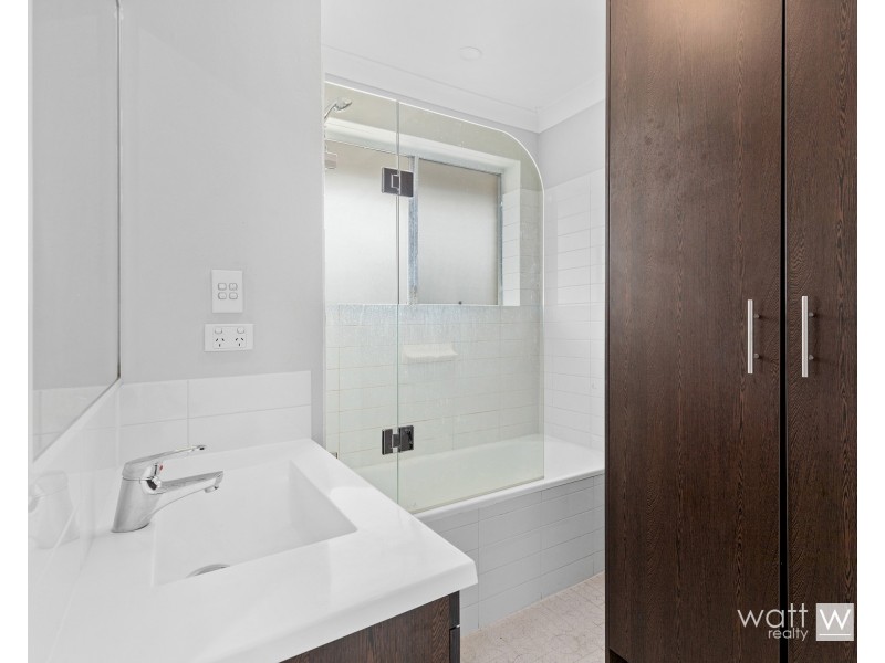 4/55 Hall Street, Northgate QLD 4013