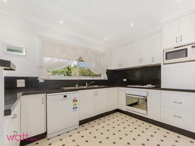 584 Robinson Road, Aspley QLD 4034