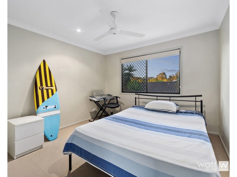 18 Petrie Crescent, Aspley QLD 4034