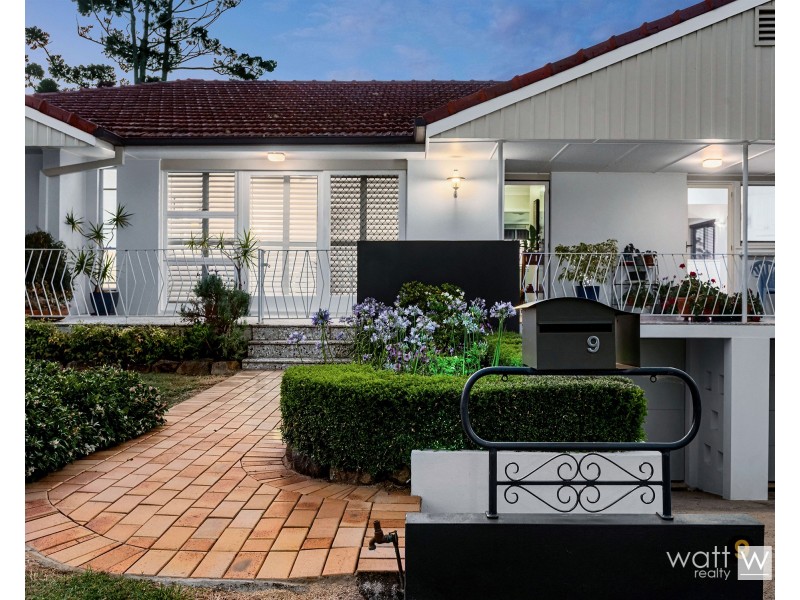 9 Chartwell Street, Aspley QLD 4034