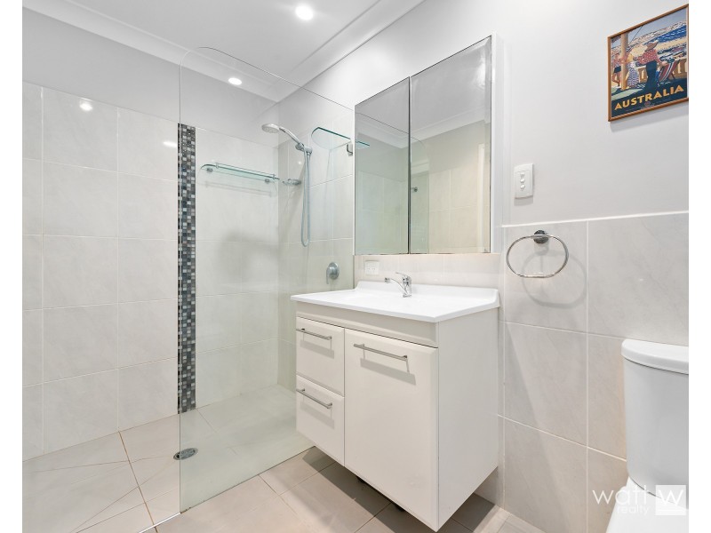 9 Chartwell Street, Aspley QLD 4034