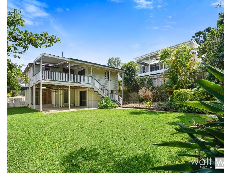 90 Sixth Avenue, Bardon QLD 4065