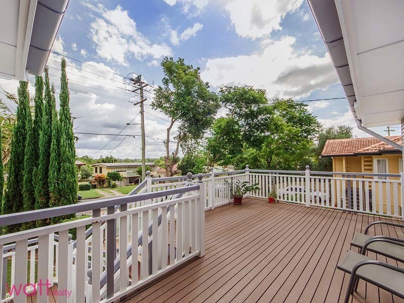 11 Hutton Road, Aspley QLD 4034