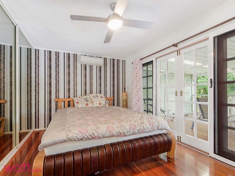 11 Hutton Road, Aspley QLD 4034