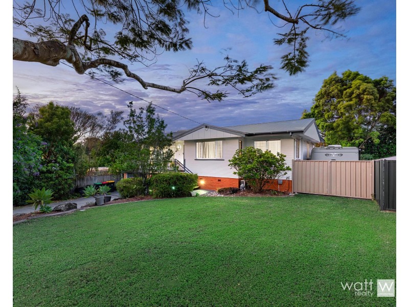 25 Chingford Street, Chermside West QLD 4032