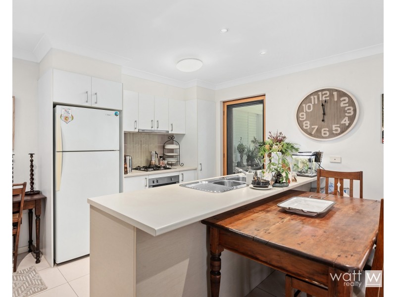 2/47 Lovegrove Street, Zillmere QLD 4034