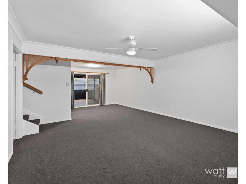 2/125 Farnell Street, Chermside QLD 4032