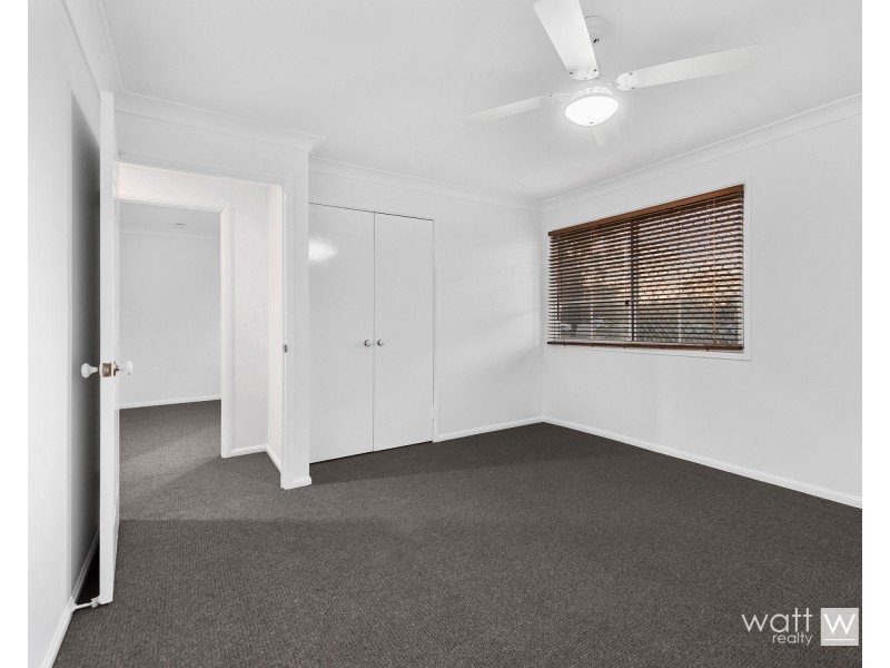2/125 Farnell Street, Chermside QLD 4032