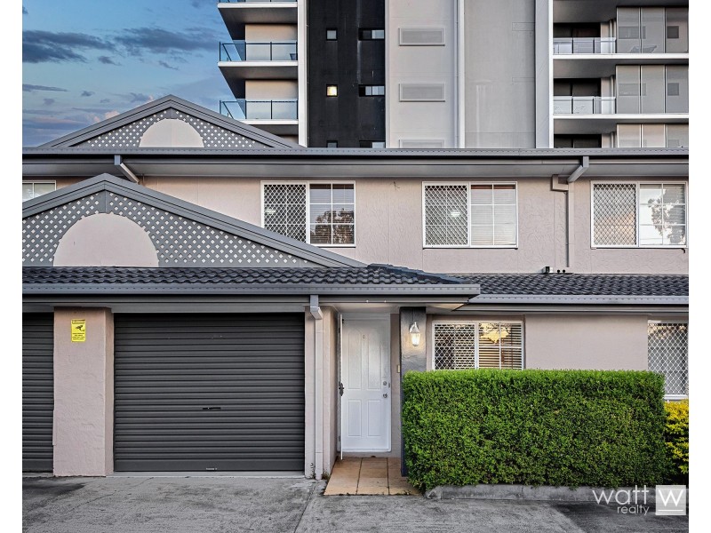 2/125 Farnell Street, Chermside QLD 4032