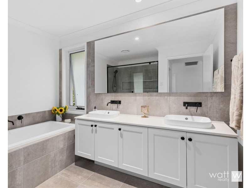 26 Miller Street, Chermside QLD 4032