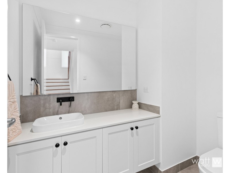 26 Miller Street, Chermside QLD 4032