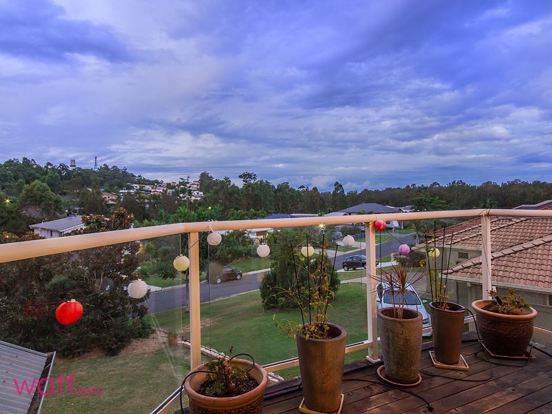 Eatons Hill QLD 4037