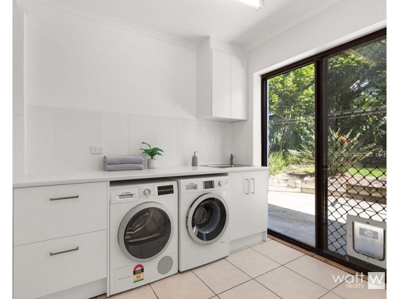 16 Abbey Street, Wavell Heights QLD 4012