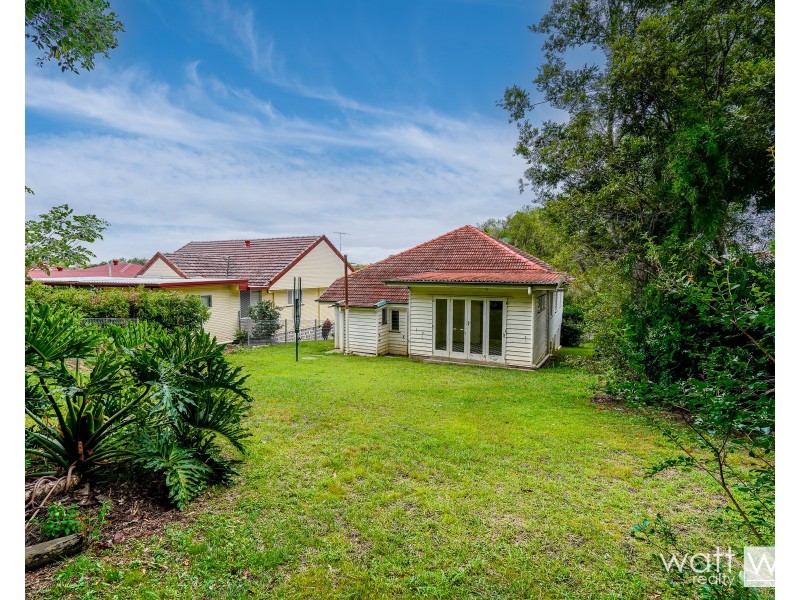 30 Watcombe Street, Wavell Heights QLD 4012