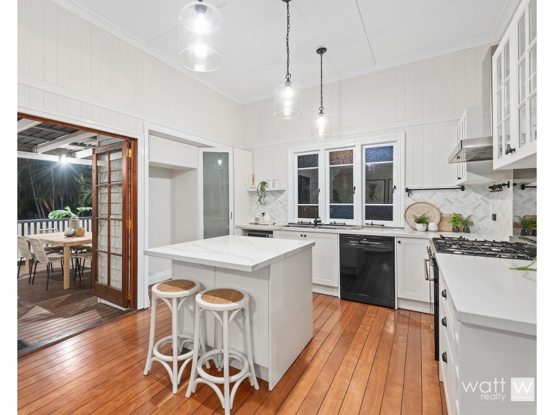 15 Cremorne Road, Kedron QLD 4031