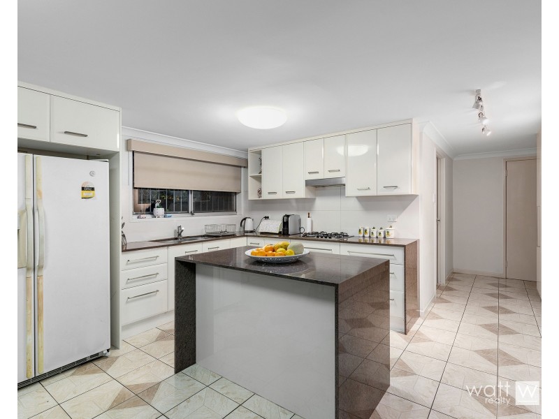 30 Kurago Street, Chermside West QLD 4032