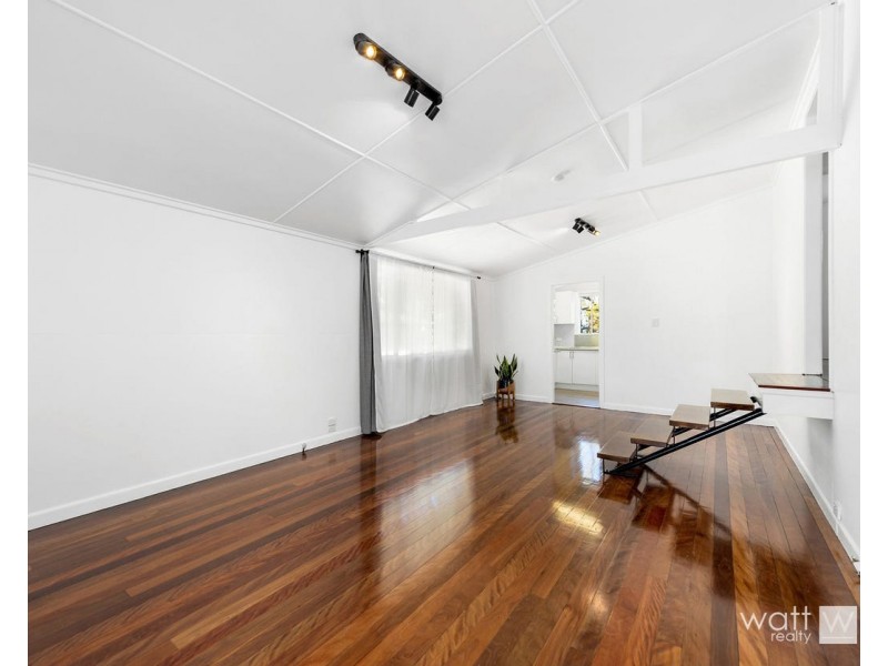 233 Lascelles Street, Brighton QLD 4017