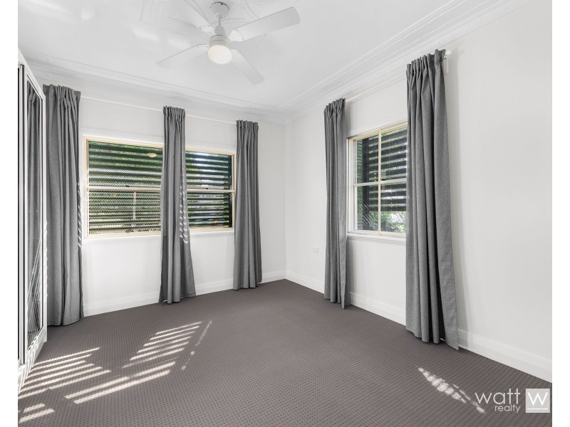 2 Rostrevor Road, Boondall QLD 4034