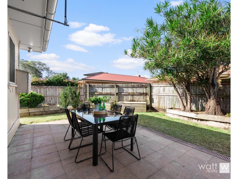 2 Rostrevor Road, Boondall QLD 4034