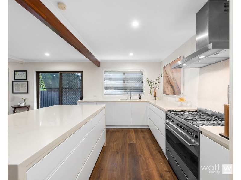 6 Chardonnay Court, Carseldine QLD 4034