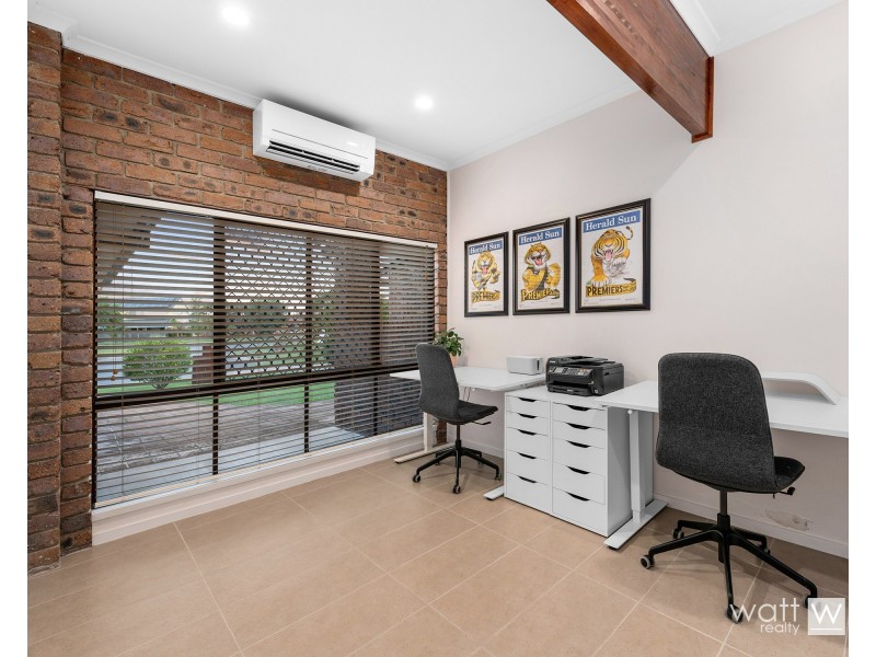 6 Chardonnay Court, Carseldine QLD 4034