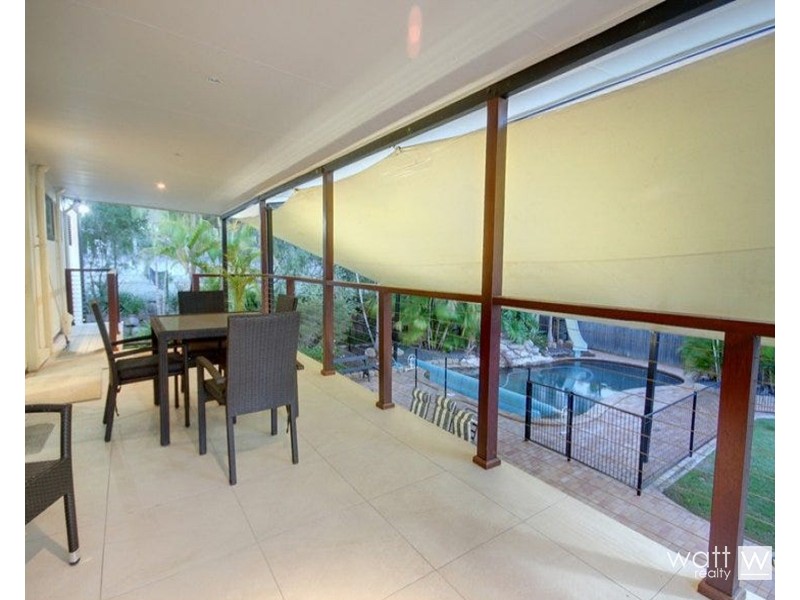 42 Ashley Road, Chermside West QLD 4032