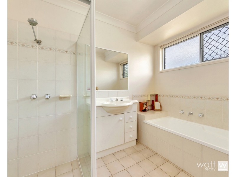 5 Penleigh Close, Boondall QLD 4034