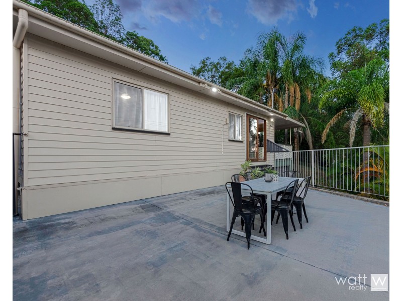 40 Cobbity Crescent, Arana Hills QLD 4054