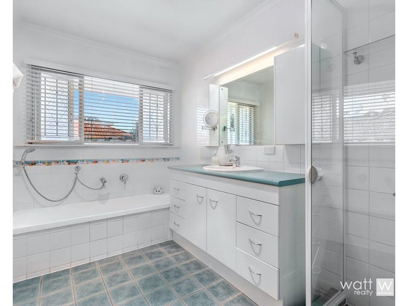 20 Chartwell Street, Aspley QLD 4034