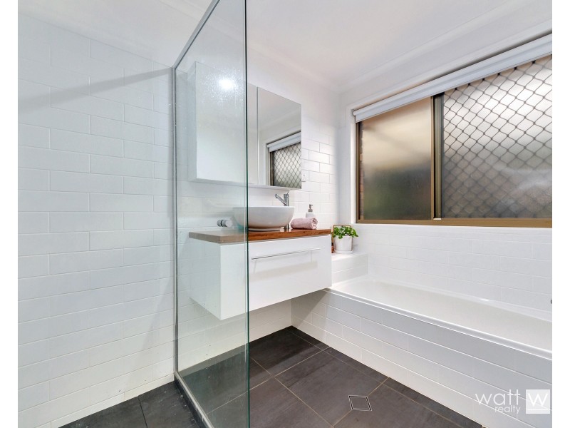 19 Chateau Street, Carseldine QLD 4034