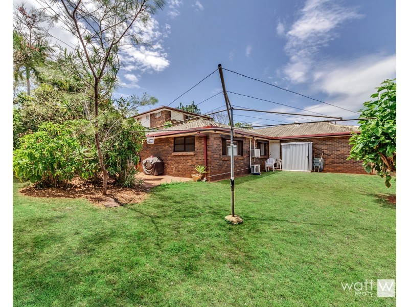 19 Chateau Street, Carseldine QLD 4034