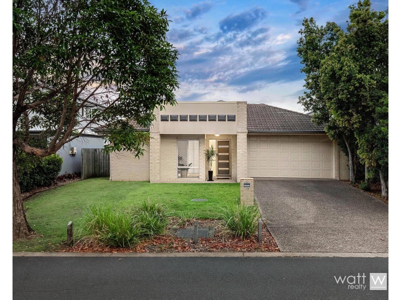 13 Petrie Crescent, Aspley QLD 4034