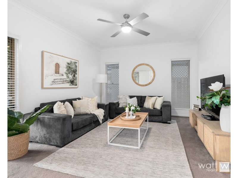 13 Petrie Crescent, Aspley QLD 4034