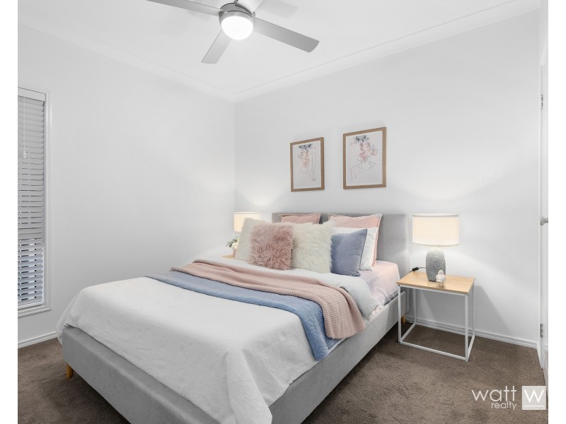 13 Petrie Crescent, Aspley QLD 4034