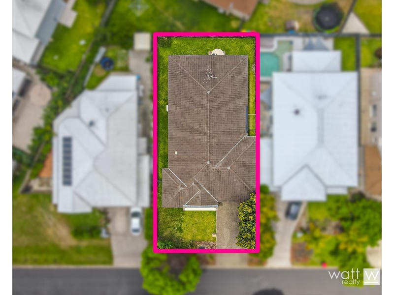 13 Petrie Crescent, Aspley QLD 4034