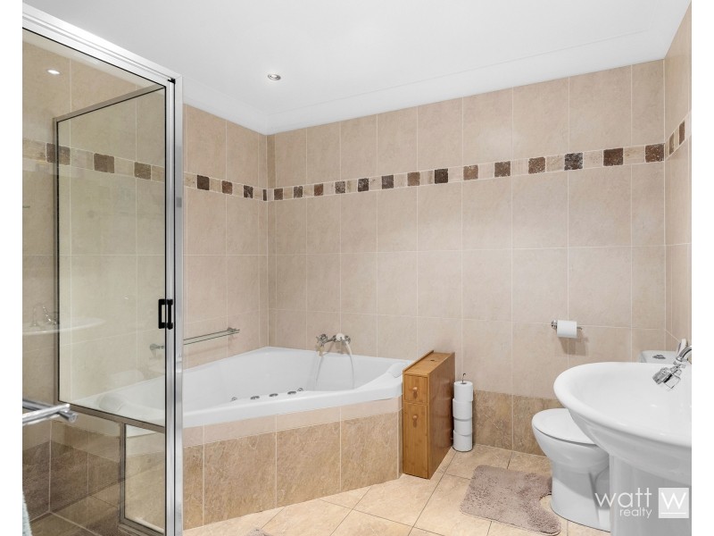 10 Salinas Place, Bracken Ridge QLD 4017