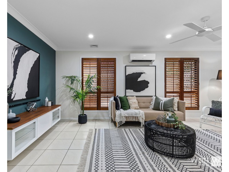 15 Raffindale Avenue, Dakabin QLD 4503