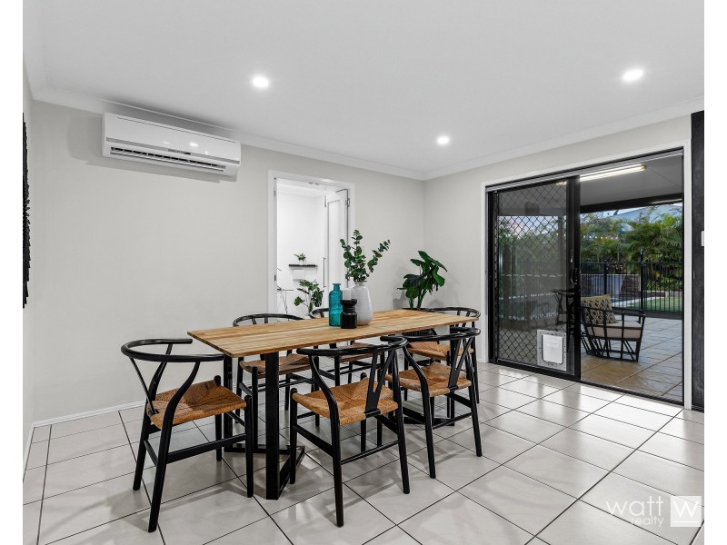 15 Raffindale Avenue, Dakabin QLD 4503