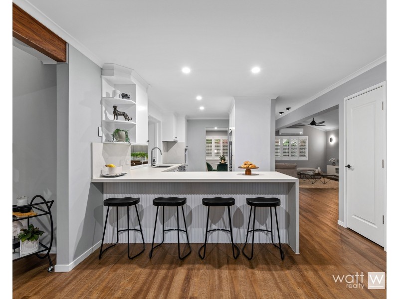 5 Chardonnay Court, Carseldine QLD 4034